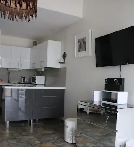 17, Heliovillage Au Village Naturiste Apartament *