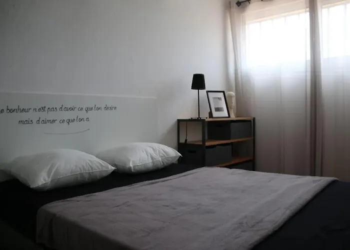 17, Heliovillage Au Village Naturiste Agde
